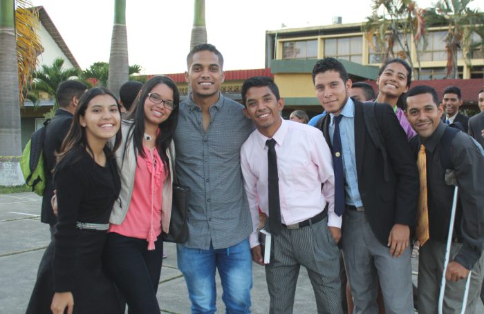 CultoJoven2.IUNAV